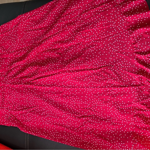 SHEIN red and White Polka Dot skirt - Picture 4 of 5